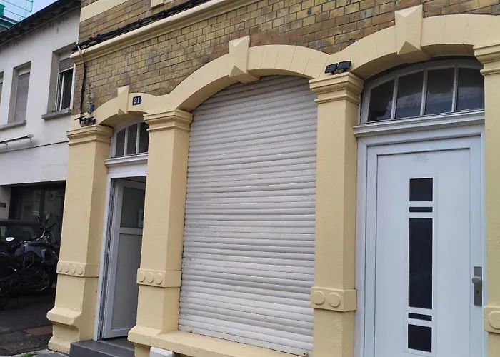 Avec Balcon Offrant Vue Magnifique 3* Audun-le-Tiche