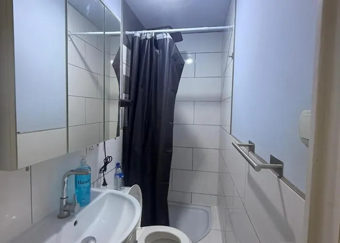 Pensión Avec Balcon Offrant Vue Magnifique 3*