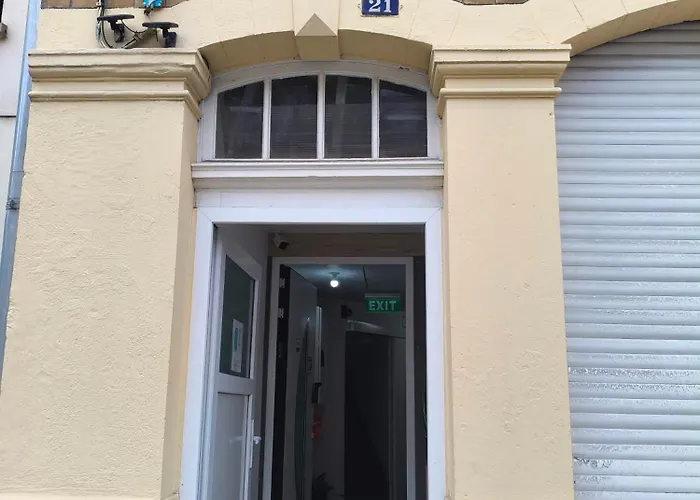 Pensión Avec Balcon Offrant Vue Magnifique 3*